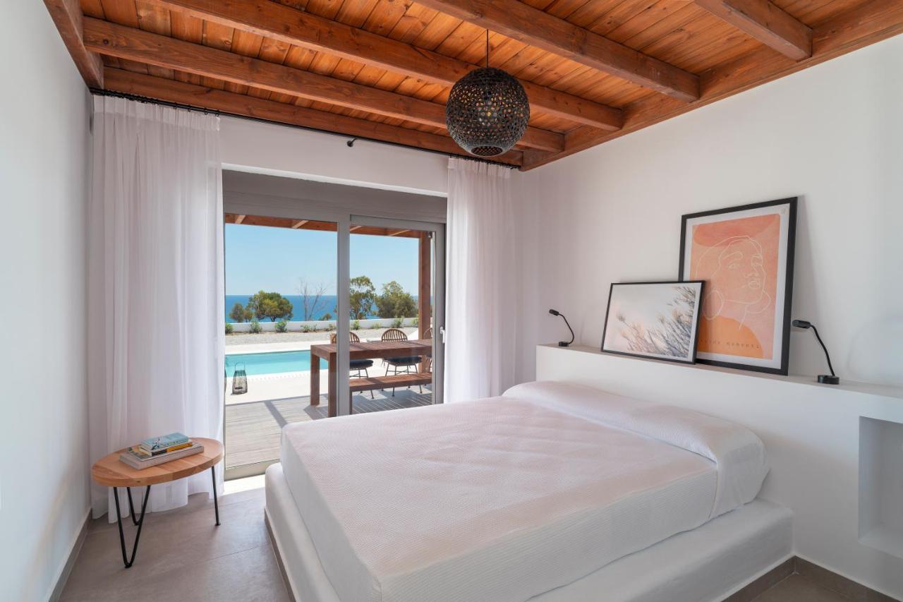 Terra D'Oro Sea View Villa With Private Pool คิโอตาริ ภายนอก รูปภาพ